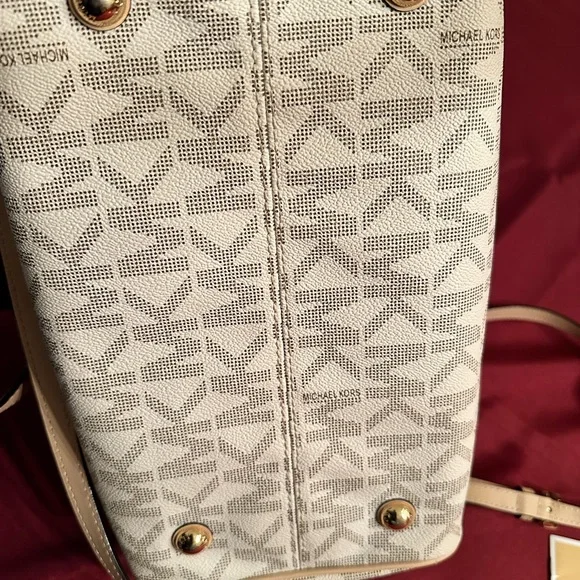 Retro Michael Kors Medium Vanilla Grayson Satchel - Picture 3 of 10